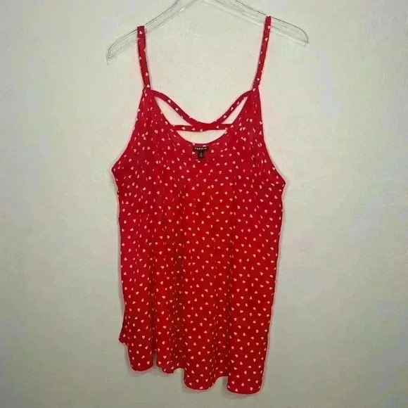 Torrid Red and White Heart Strappy Tank Cami 3 3X 22/24 - Picture 3 of 8